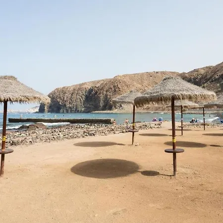 شقة Penthouse With Great Sea View And Natural Reserve - Magnificent Swimming Pool - Calm And Bright *