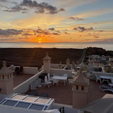 Penthouse With Great Sea View And Natural Reserve - Magnificent Swimming Pool - Calm And Bright