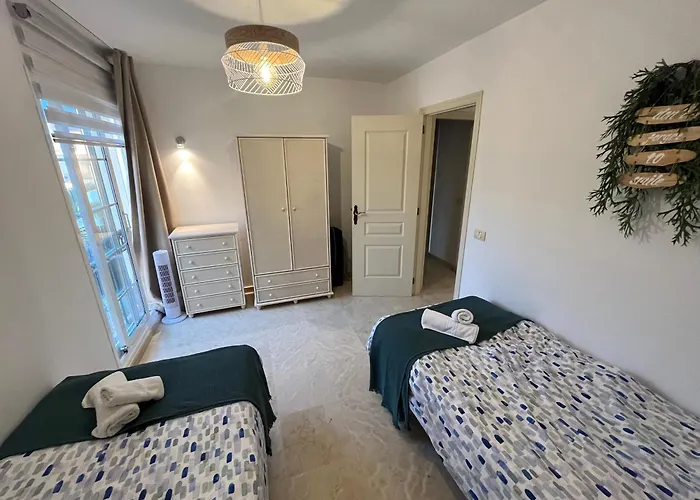 Penthouse With Great Sea View And Natural Reserve - Magnificent Swimming Pool - Calm And Bright Lejlighed *