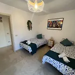 Penthouse With Great Sea View And Natural Reserve - Magnificent Swimming Pool - Calm And Bright Апартаменты