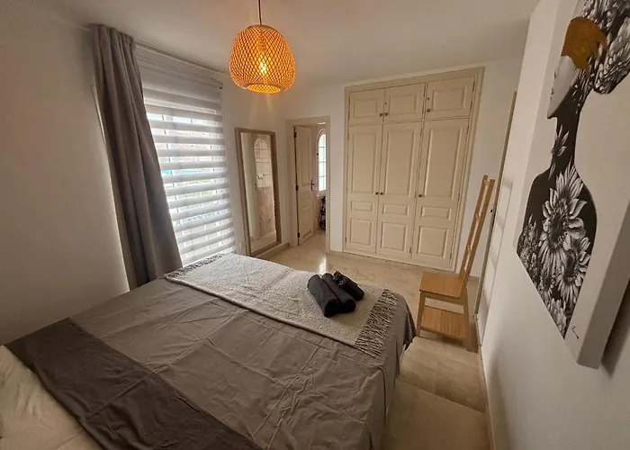 Penthouse With Great Sea View And Natural Reserve - Magnificent Swimming Pool - Calm And Bright بالم مار